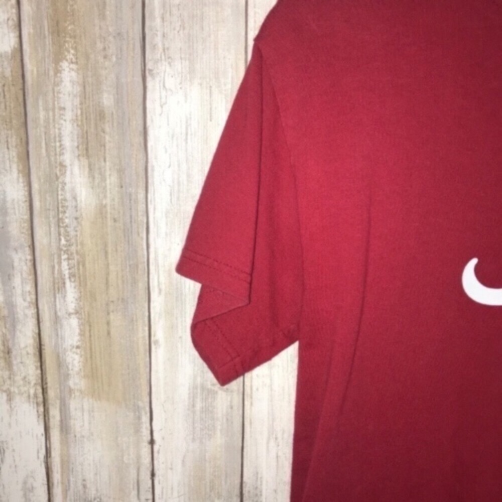 Alabama Crimson Tide Women’s S Red Logo Tee NCAA College Football Shirt Game Day - Picture 3 of 4